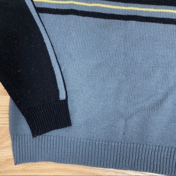 Vintage Kids Spyder V-neck Sweater Sz 18 Black - Picture 3 of 7